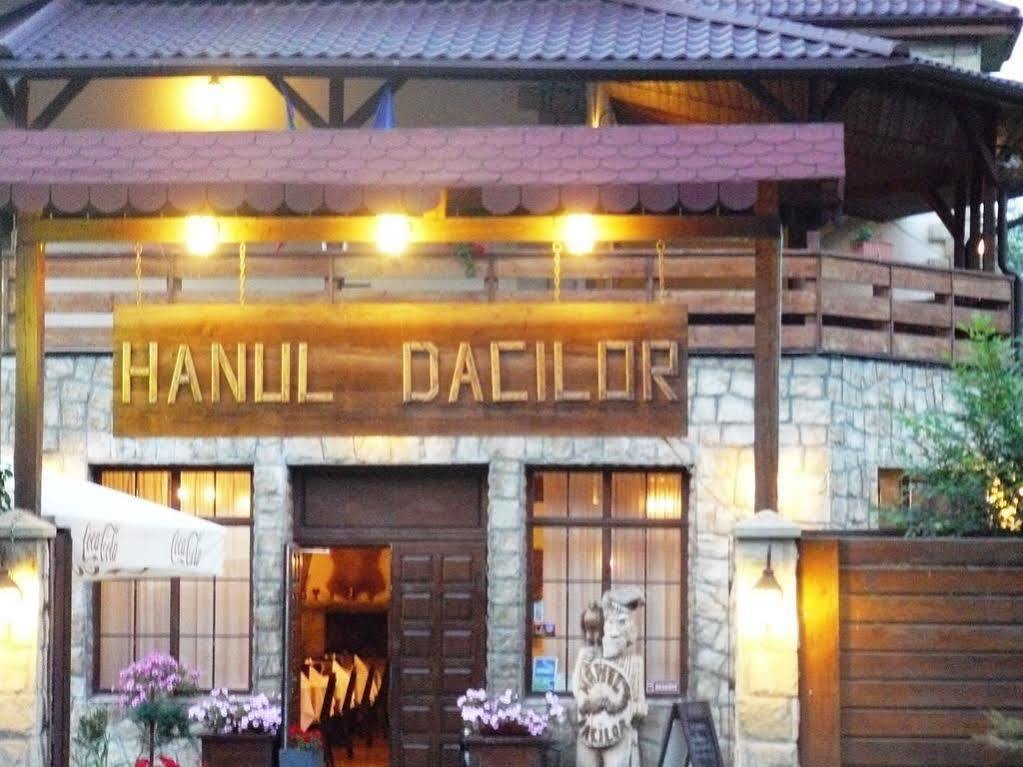 Hanul Dacilor Ясси Екстер'єр фото